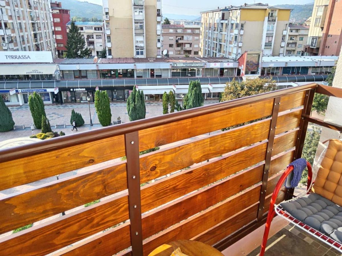Red Square Apartment Pirot Exterior foto